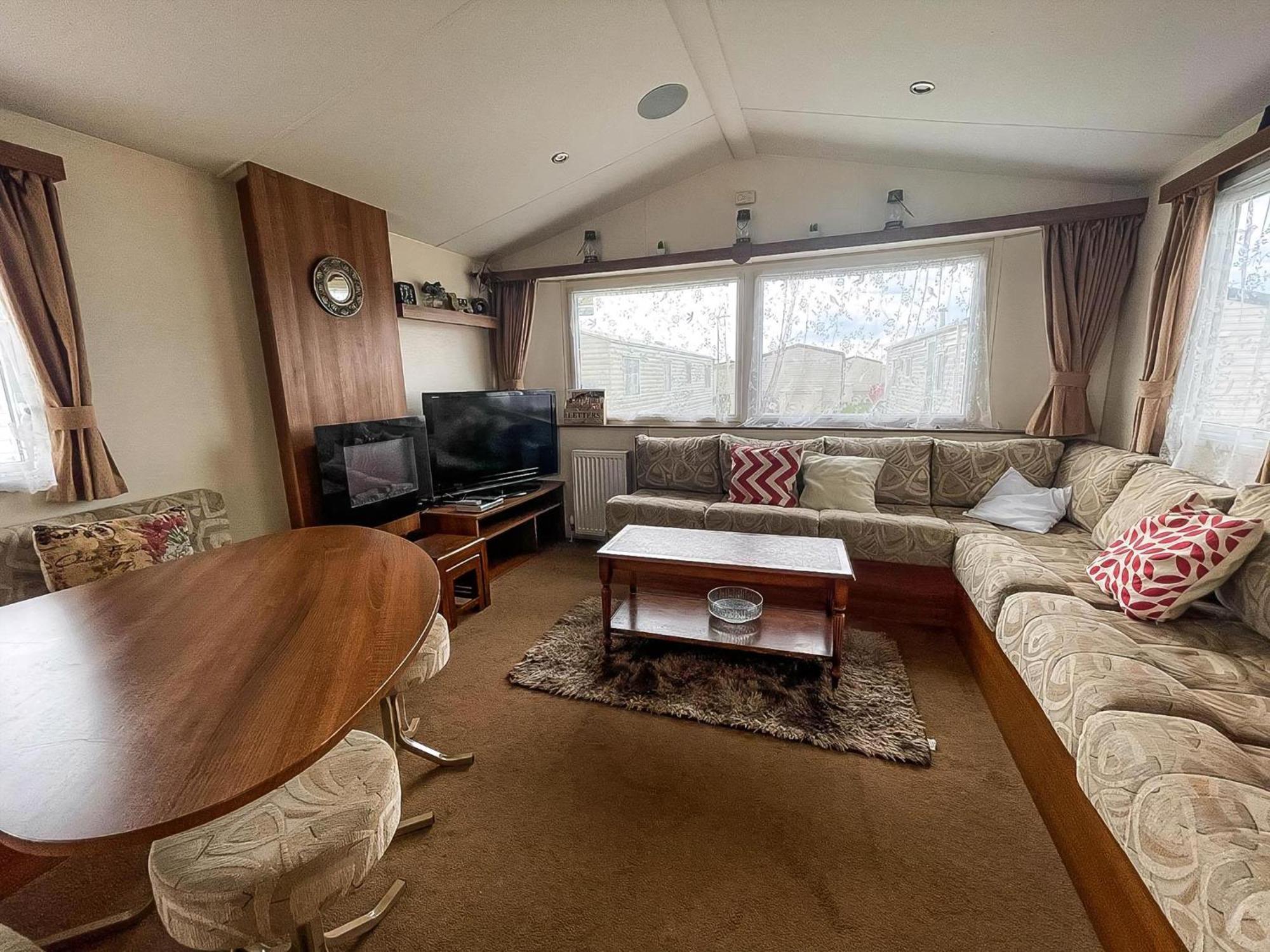 Great 8 Berth Caravan For Hire At St Osyth Beach In Essex Ref 28123Gc Clacton-on-Sea Extérieur photo